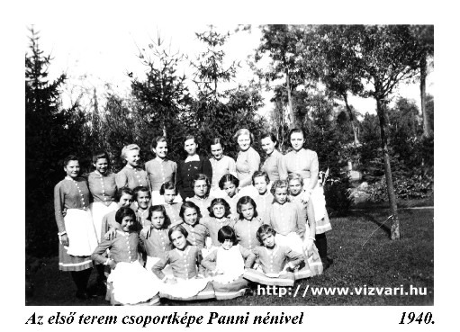 Az első terem csoportképe Panni nénivel
